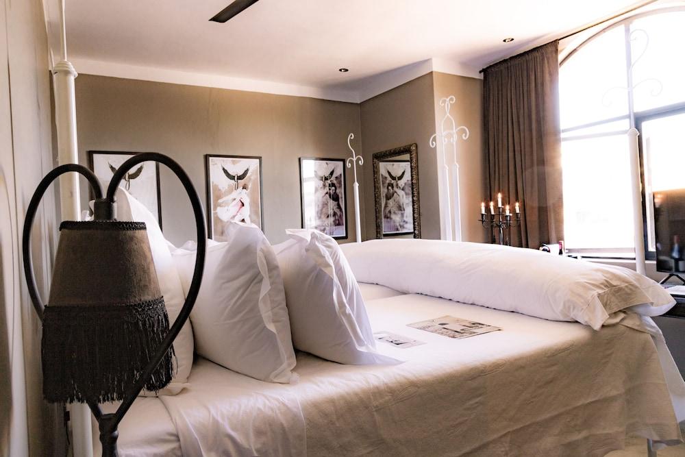 แกรนด์ อัฟริกา รูมส์ แอนด์ ร็องเดวู Hotel เพลตเตนเบิร์กเบย์ ภายนอก รูปภาพ